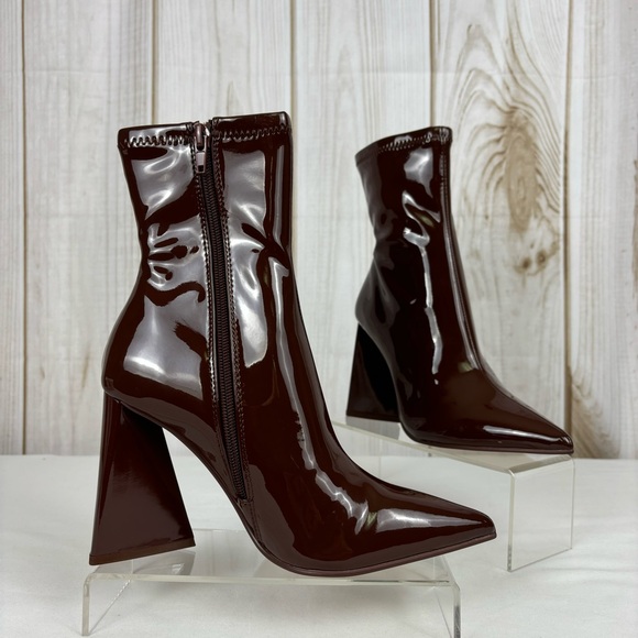 Steve Madden Ticker Boots Retro Funky Flare Chunky Heel Ankle Boot Brown Size 6 - Picture 2 of 16